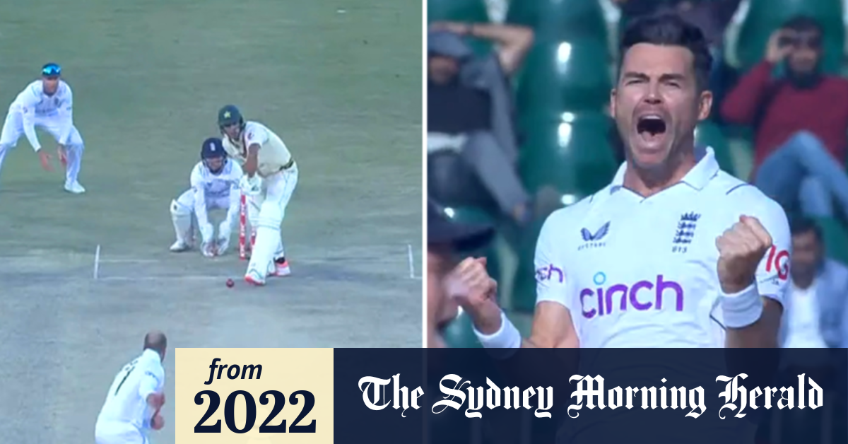 Video England scores remarkable win over Pakistan in first Test